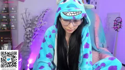 moonlady_ stream preview