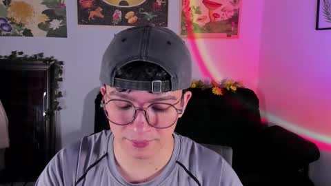 moonlight_baee stream preview