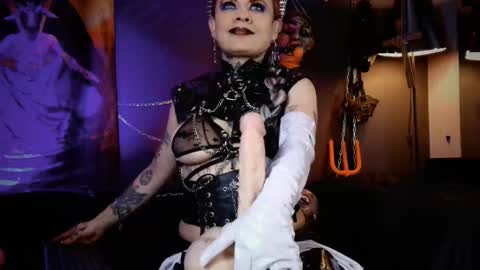 morganacrowley_ stream preview