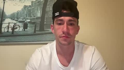 movedto305 live stream