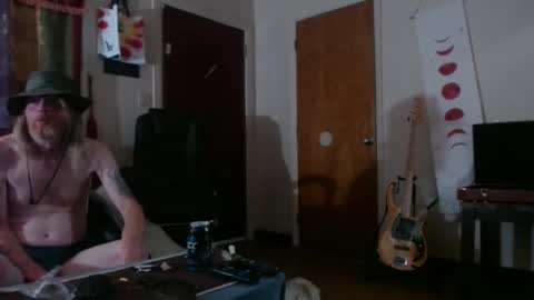 mr_happy12 stream preview