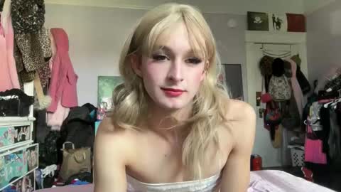 mylarobbison stream preview