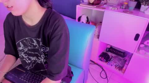nami_white live stream