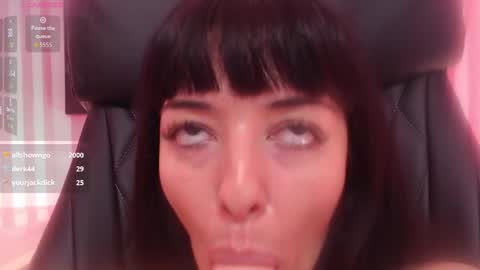 naughtyelska stream preview
