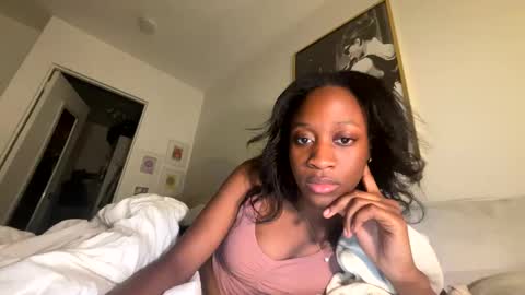 newgirloldworld stream preview