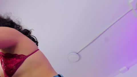 niavera stream preview