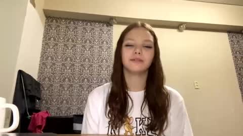 nicholholda stream preview