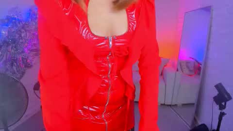 nicolehits stream preview