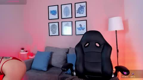 nina__dixon stream preview