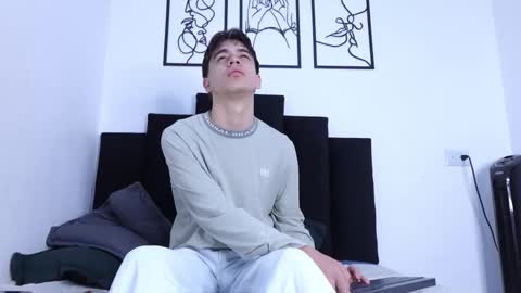 noah_loveboy stream preview