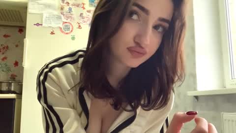 normanhandshoe live stream