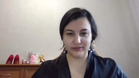 novalira live stream