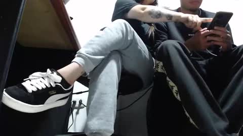 obey_and_shut_up live stream