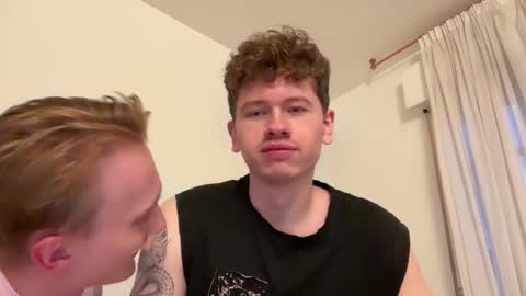 oliver_and_thomas stream preview