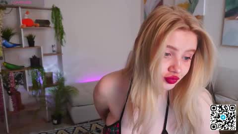 oliviabr0wn stream preview