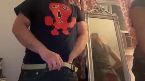 omghewildin stream preview