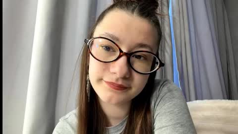 oralianoviello stream preview