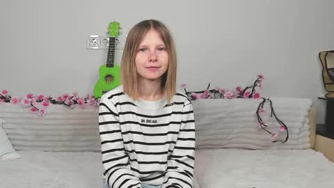 ozellmazzariello stream preview