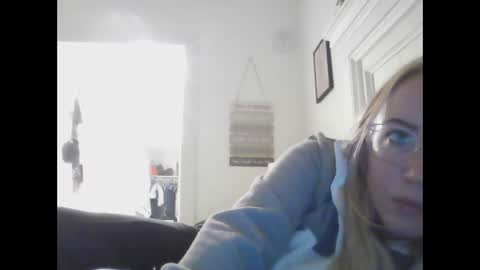 paige323 stream preview