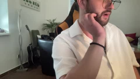 paulsimpsn stream preview
