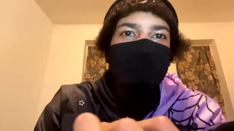 peachy_plum stream preview