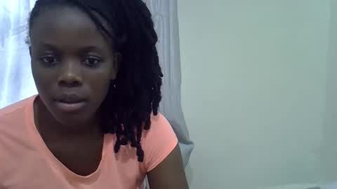 petite_melan stream preview