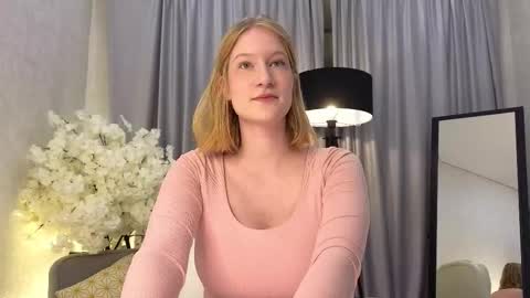 petitelz live stream