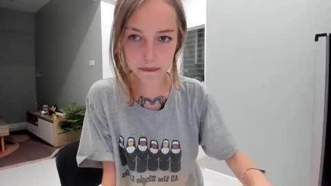 petitemaryjane live stream