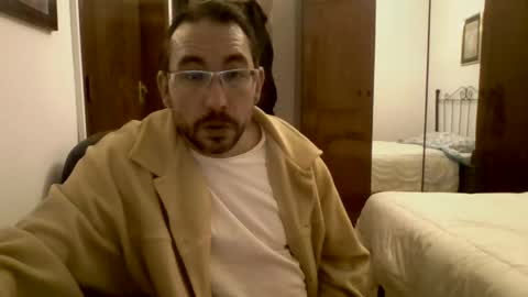 pikachow2 live stream