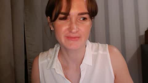 pineapple__mood stream preview