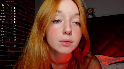polly_luna stream preview