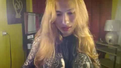 pretty_asian143 live stream