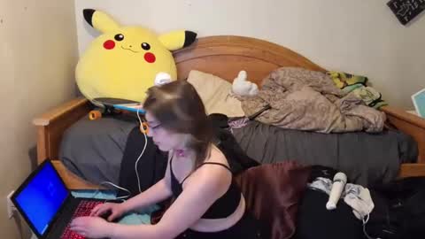 puppygirlvee stream preview