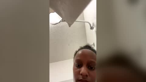 queenzoria13 stream preview