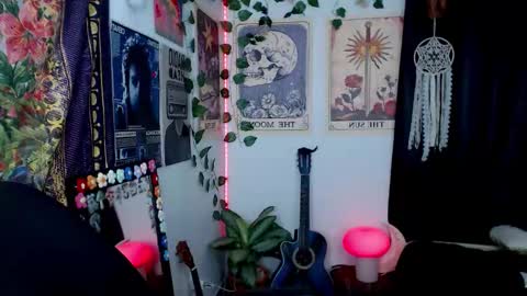 raven_luv live stream