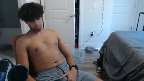 raymondg8596 live stream