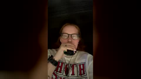 red_hot_foxx03 live stream