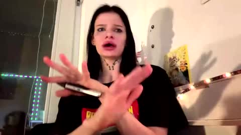 renaegironda stream preview