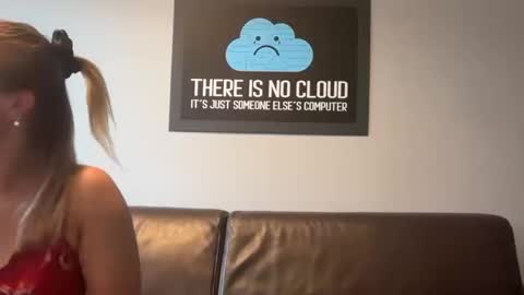 riana894237 live stream