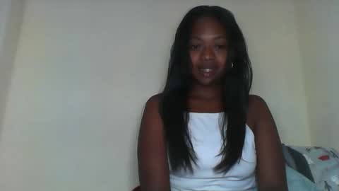 rochellinah stream preview