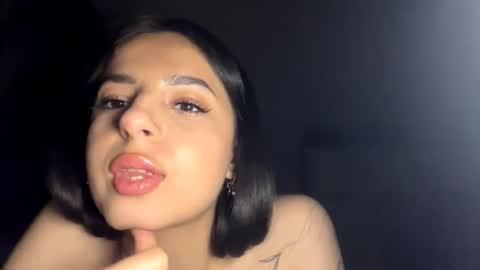 rosaleedrew stream preview