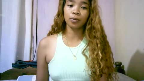 roxanne_98 stream preview