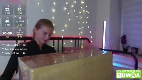 roxxxie_reid stream preview