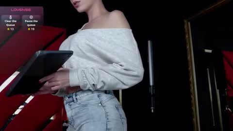 roxxy_rouge stream preview