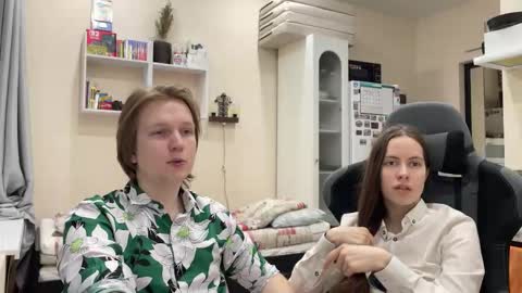 s_a_family live stream