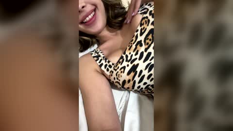 sabrinasvalentim stream preview