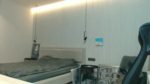 sandro_best stream preview