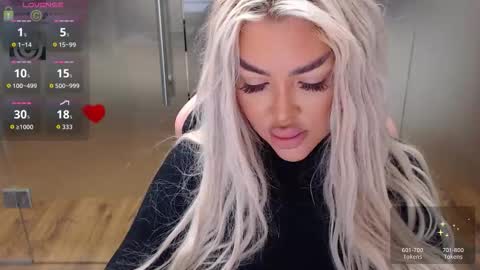 sarahstone_ stream preview
