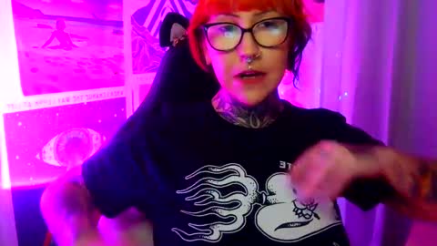saraht666 stream preview