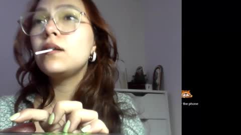 saryvelvet stream preview